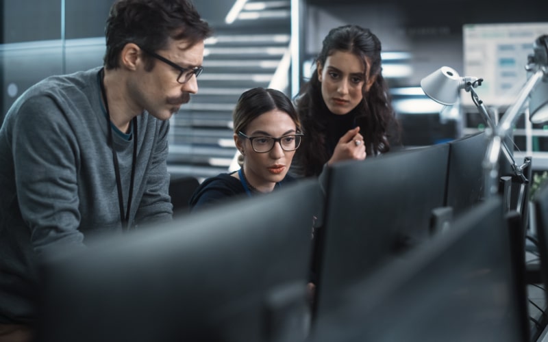 FOT-Cyber-Security-Services-Meeting-Image-min FOT-Cyber-Security-Services-Meeting-Image-min